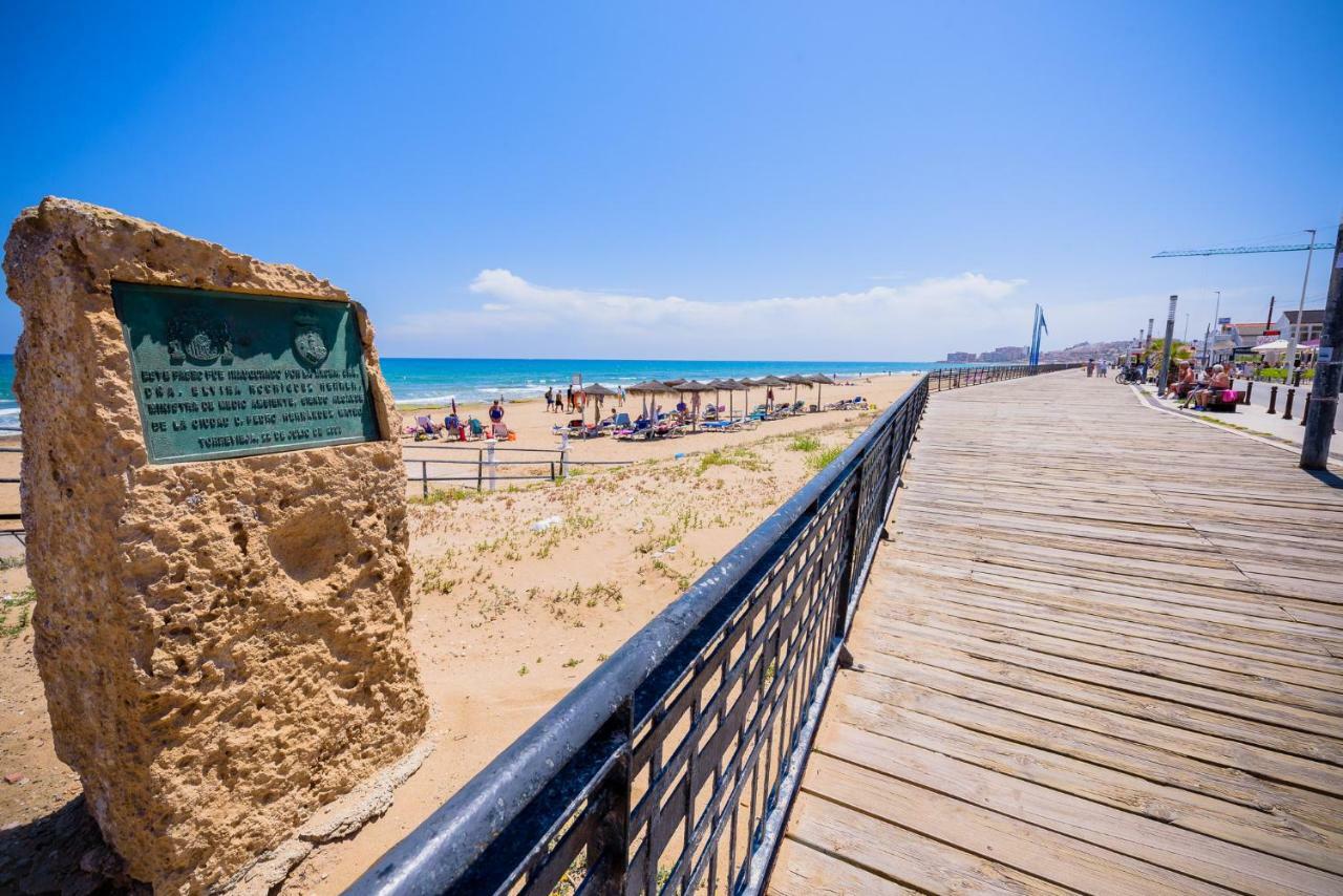 Playa La Mata - Apartamento "Limonka" Eksteriør bilde