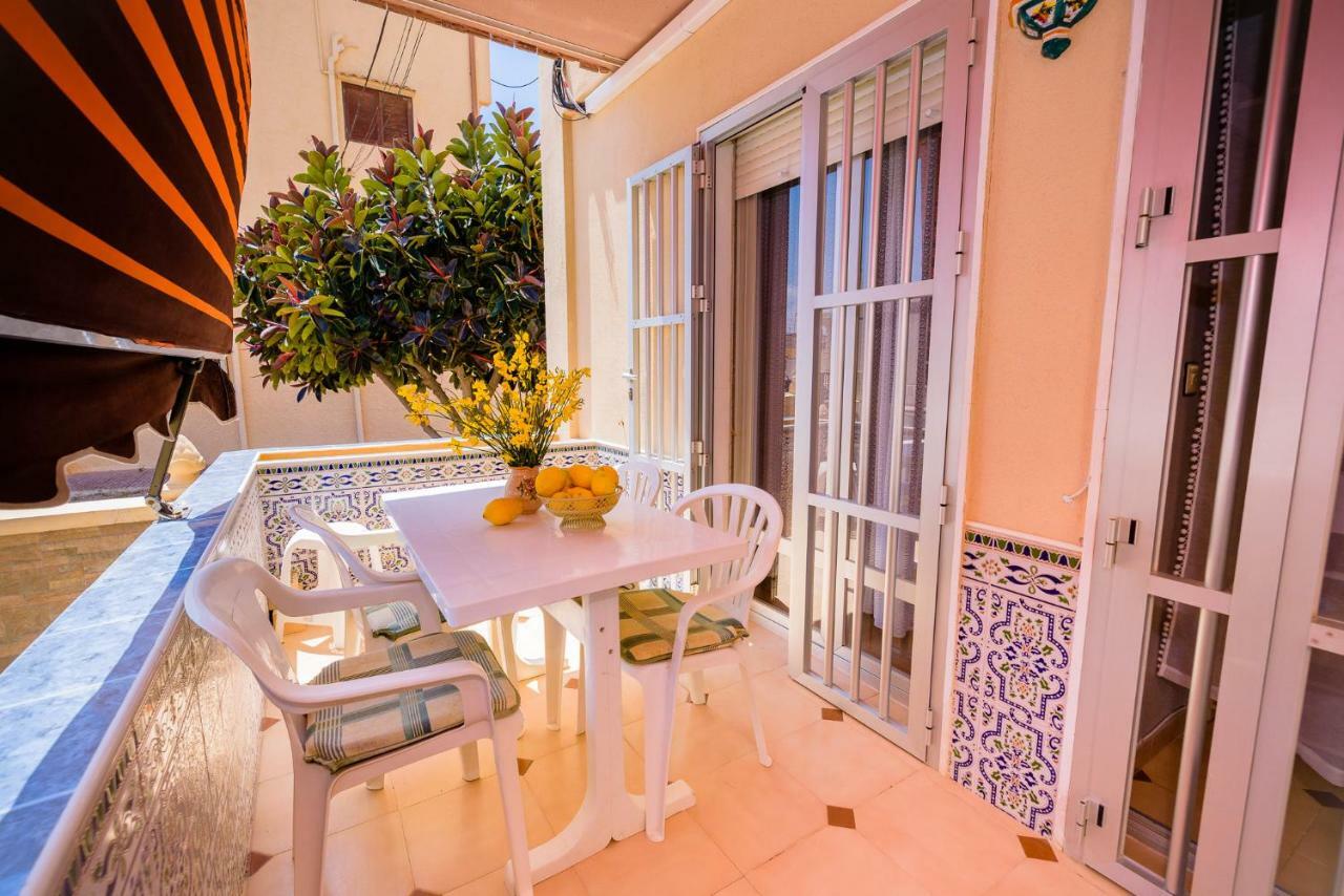 Playa La Mata - Apartamento "Limonka" Eksteriør bilde