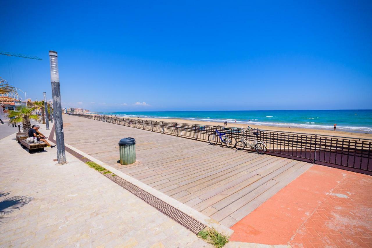 Playa La Mata - Apartamento "Limonka" Eksteriør bilde